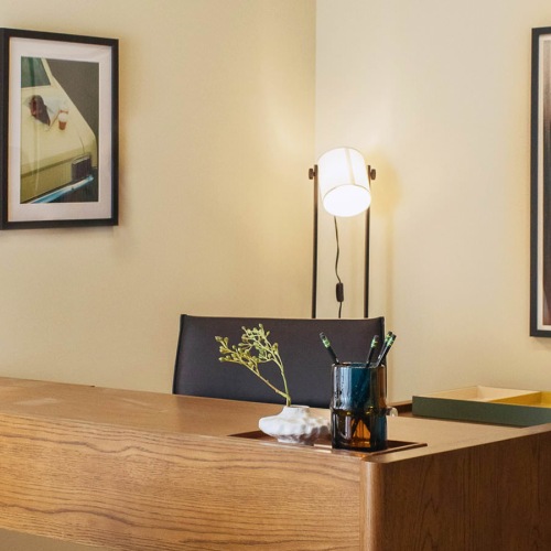 bright leasing office